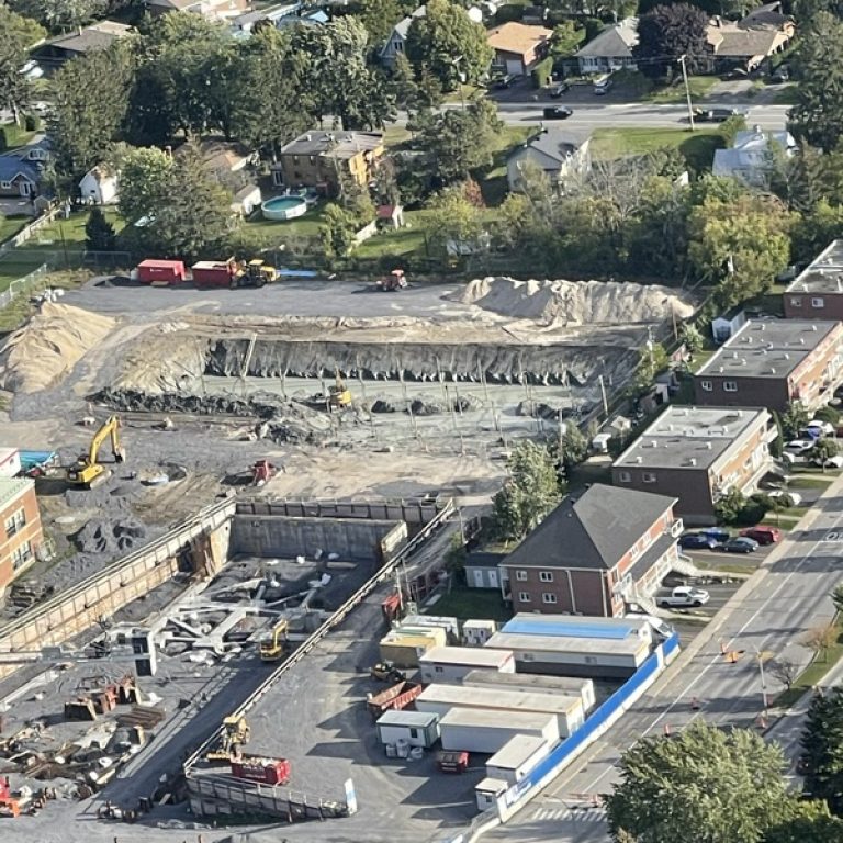 Projet École secondaire Chambly, 65 puits de géothermie conventionnel de 500’.