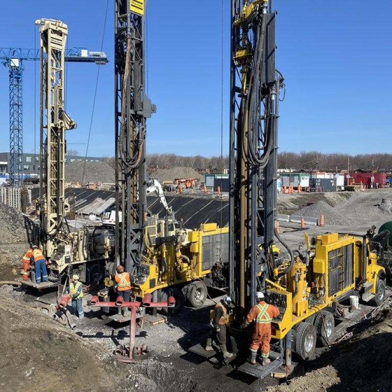 Projet École secondaire Lasalle, 50 puits de géothermie conventionnel de 500’.